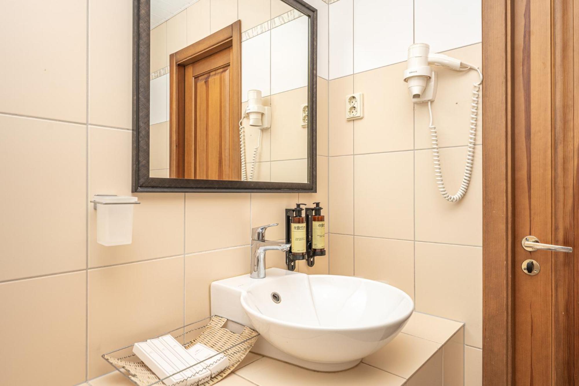 Airinn Vilnius Hotel Luaran gambar